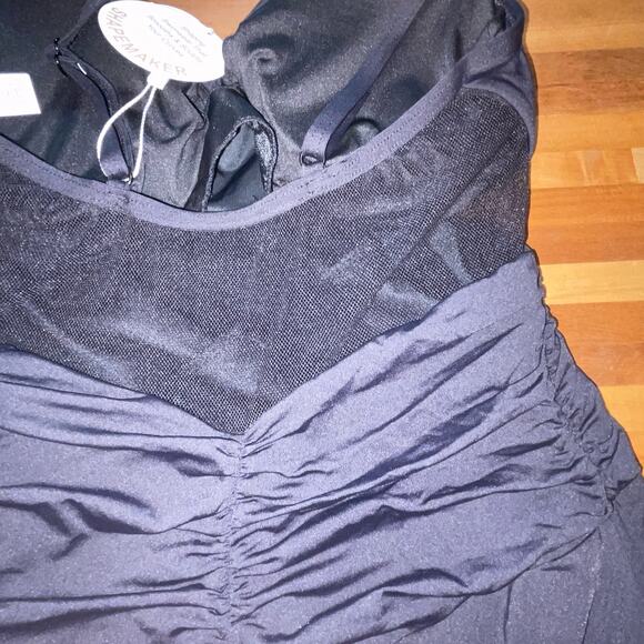 Coco Reef Contours Sterling Bra-Sized One-Piece Swimsuit black US 12/36C/D - Picture 8 of 10